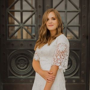 Meet your Posher, Jade